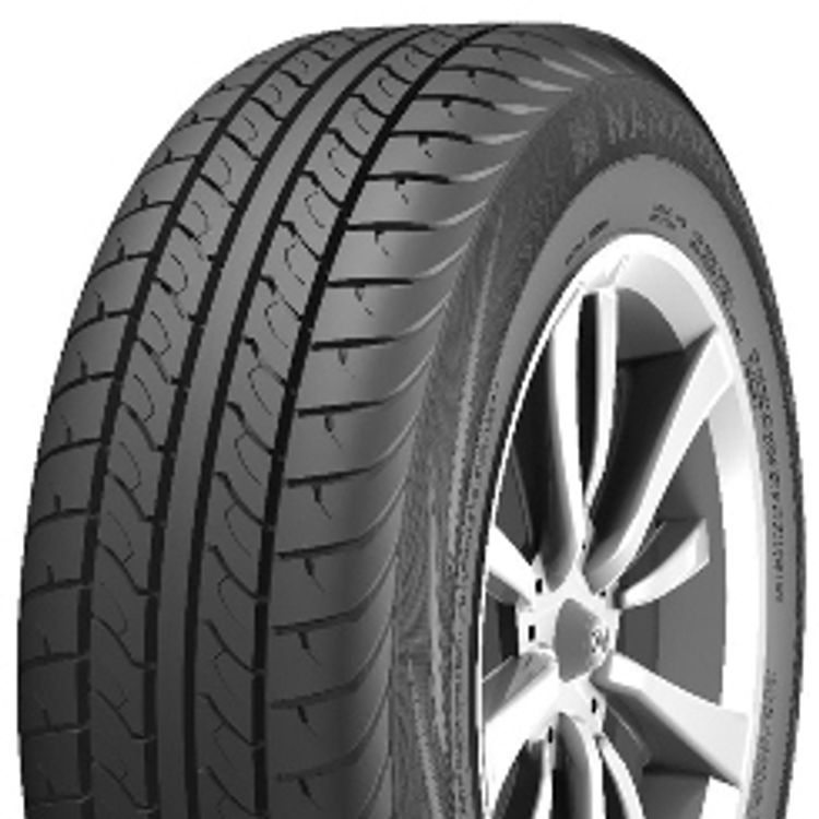 Tootefoto - 225/55R17C Nankang Cw-20 Suverehv