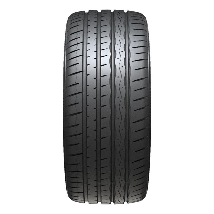 Tootefoto - 245/40R19 Laufenn Z Fit EQ Suverehv