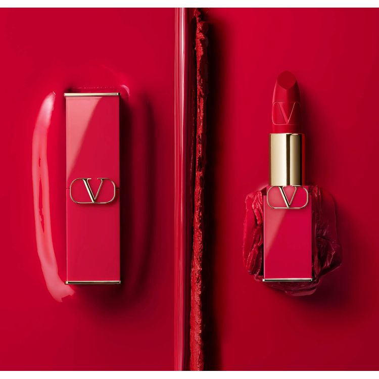 Tootefoto - Valentino Valentino, Rosso, satiinviimistlus, kreemjas huulepulk, 22R, korduvt idetav, 3,5 g naistele