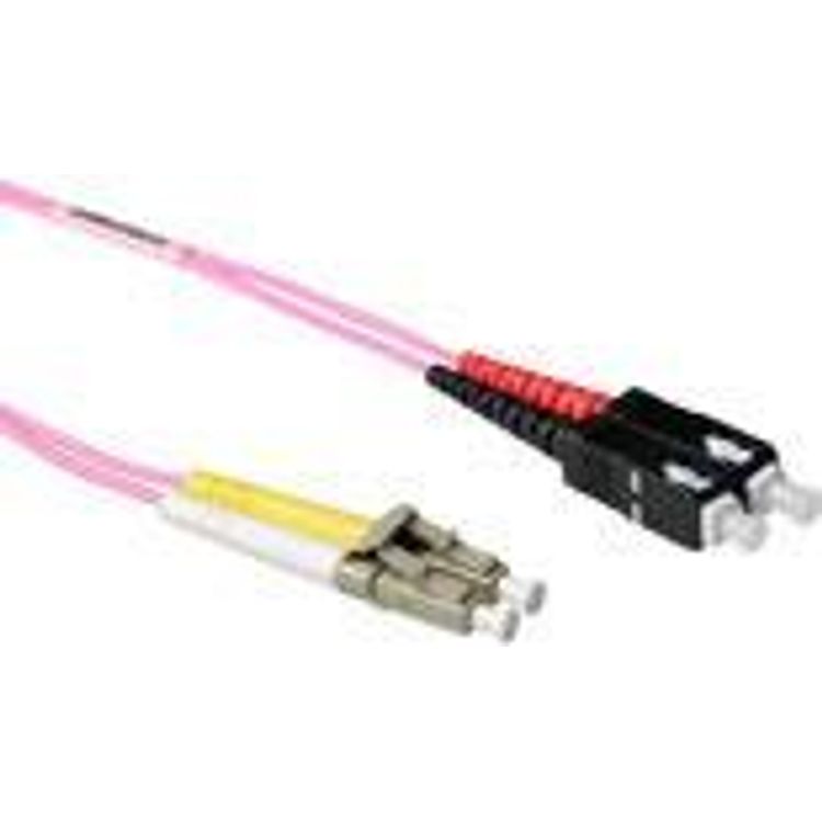 Tootefoto - ACT 1m 50/125 m OM4 kiudoptiline kaabel LC SC Punane