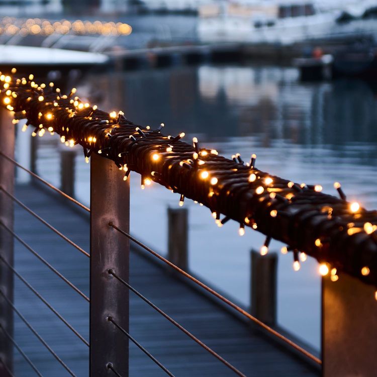 Tootefoto - Sirius Lysk de j ulupuu tuled Techline Supp. 90Led - 230V