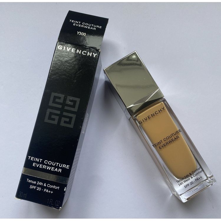 Tootefoto - Givenchy, Teint Couture Everwear, kauakestev, vedel jumestuskreem, Y300, SPF 20, 30 ml Puudub