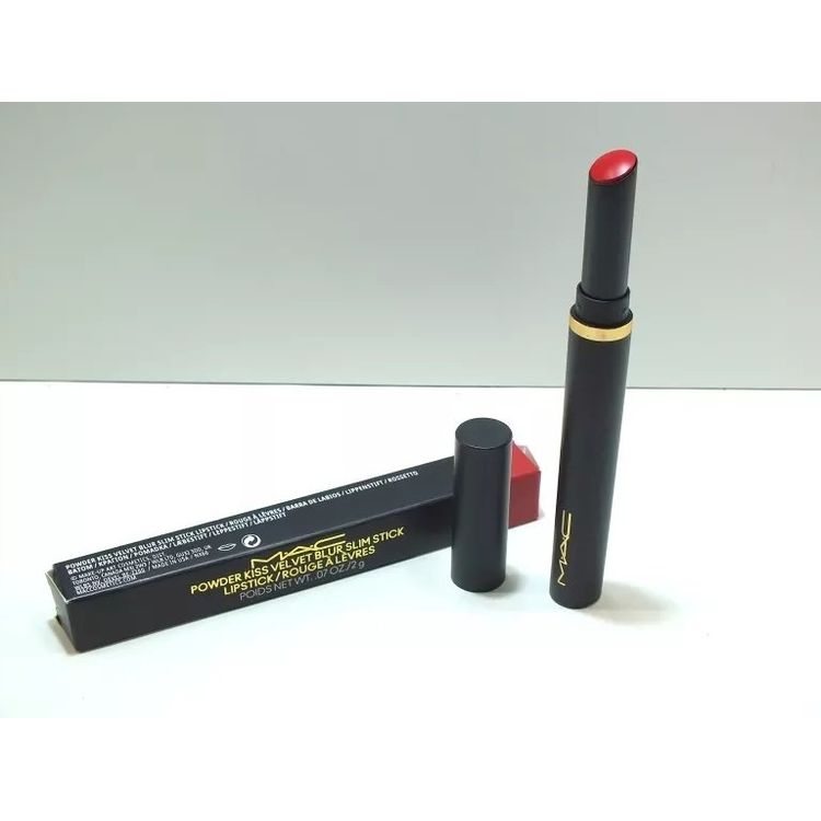 Tootefoto - MAC, Powder Kiss Velvet Blur, kreem huulepulk, 889, rubiin, 2 g naistele