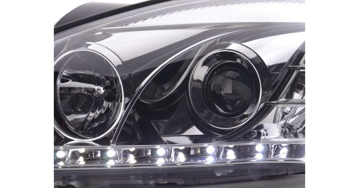 Headlights xenon angel eyes LED BMW 5-series E60 / E61 03-04 chrome