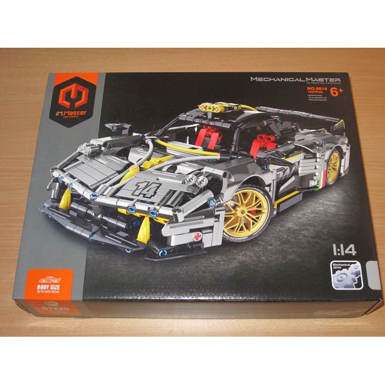 Tootefoto - IM.MASTER model 1:14 auto silver1237el 9814 41445