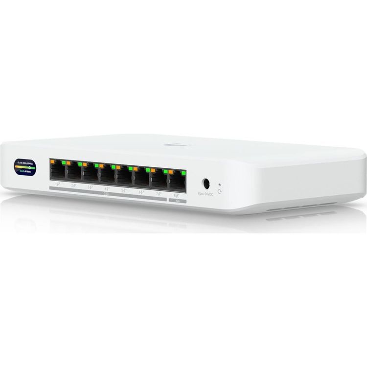 Tootefoto - Ubiquiti Compact PoE+ switch* with (1) 10 GbE port, (7) 2.5 GbE