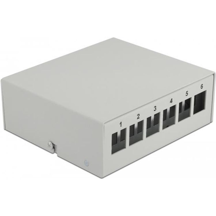 Tootefoto - DeLOCK 43410 pistikupesa