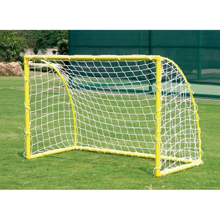 Tootefoto - Jalgpalliv rav