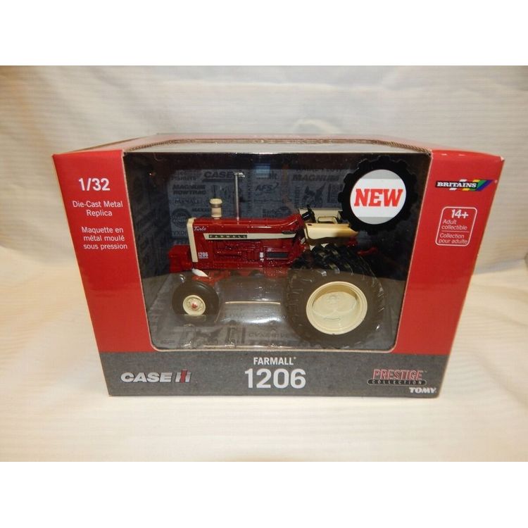 Tootefoto - Tomy Britains traltor juhtum IH Farmall 1206 43412