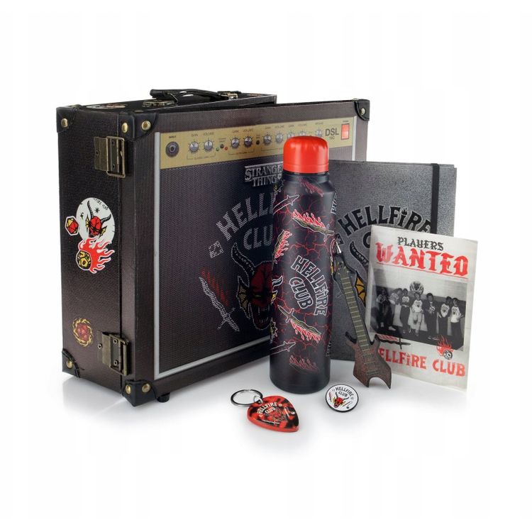 Tootefoto - Pyramid Pyramid Stranger Things 4 Premium kinkekomplekt (Hellfire Club)