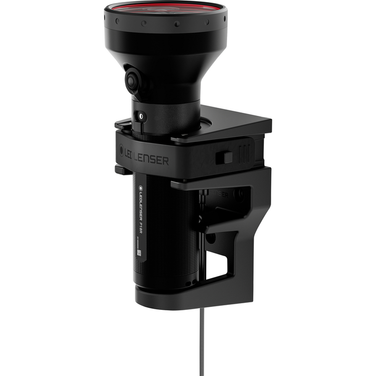 Tootefoto - Ledlenser P18R Torch Rechargeable 3200 Lm 45 H