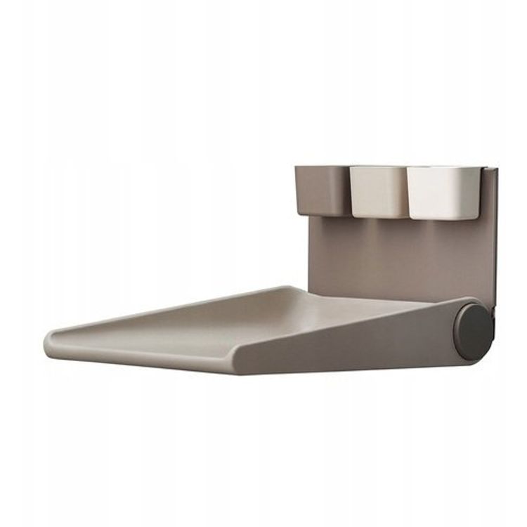 Tootefoto - Leander Wally rippm hkimislaud